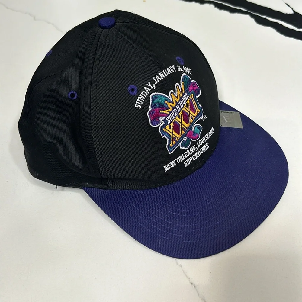 Super Bowl XXXI New Orleans Louisiana Superdome Hat NFL